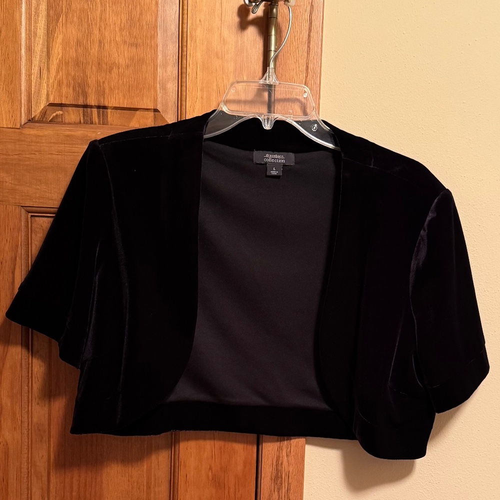 Black velvet shrug - short sleeve - L